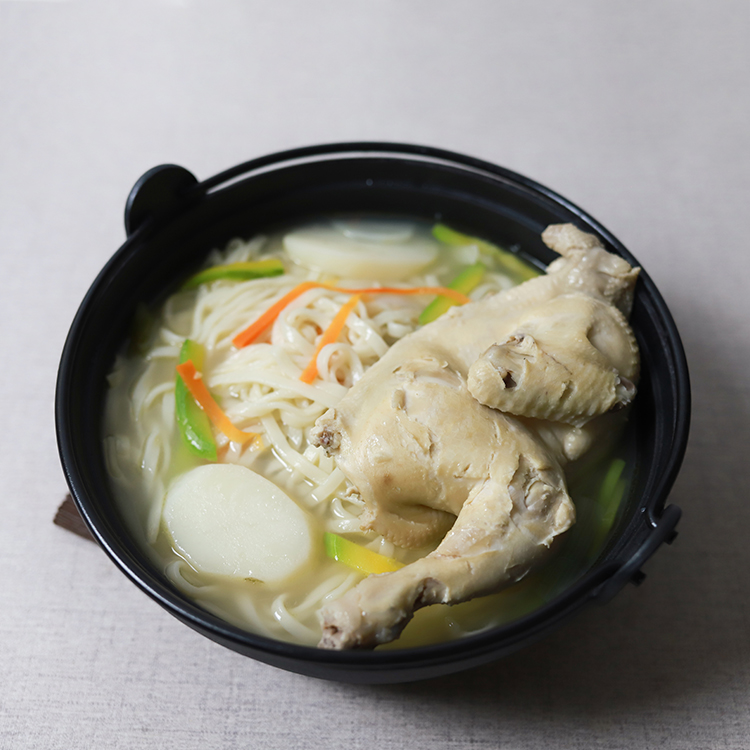 닭반마리칼국수(반조리) 2600g