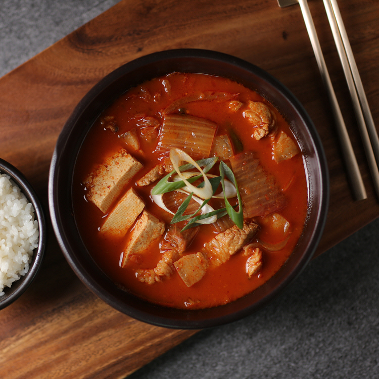 돼지고기김치찌개(냉동) 600g