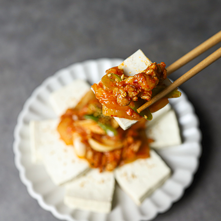 두부김치 420g