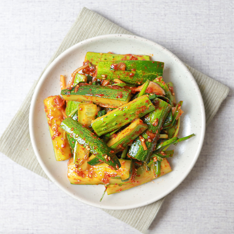 오이부추무침 250g