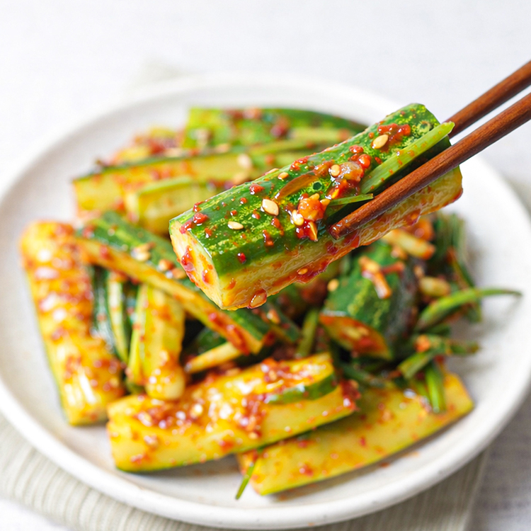 오이부추무침 250g