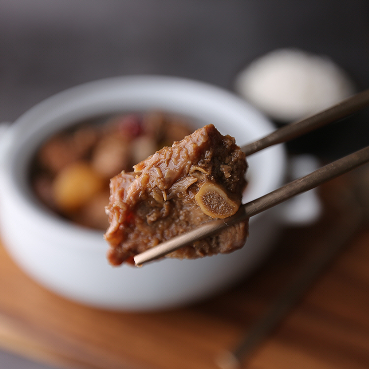 [명절]돼지갈비찜 700g